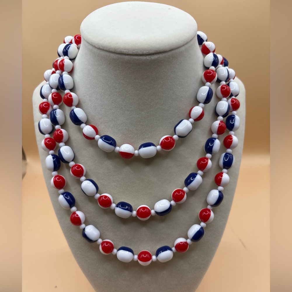 Vintage Red White Blue Beaded Necklace Nautical Patriotic Mod American 1960s 50”
